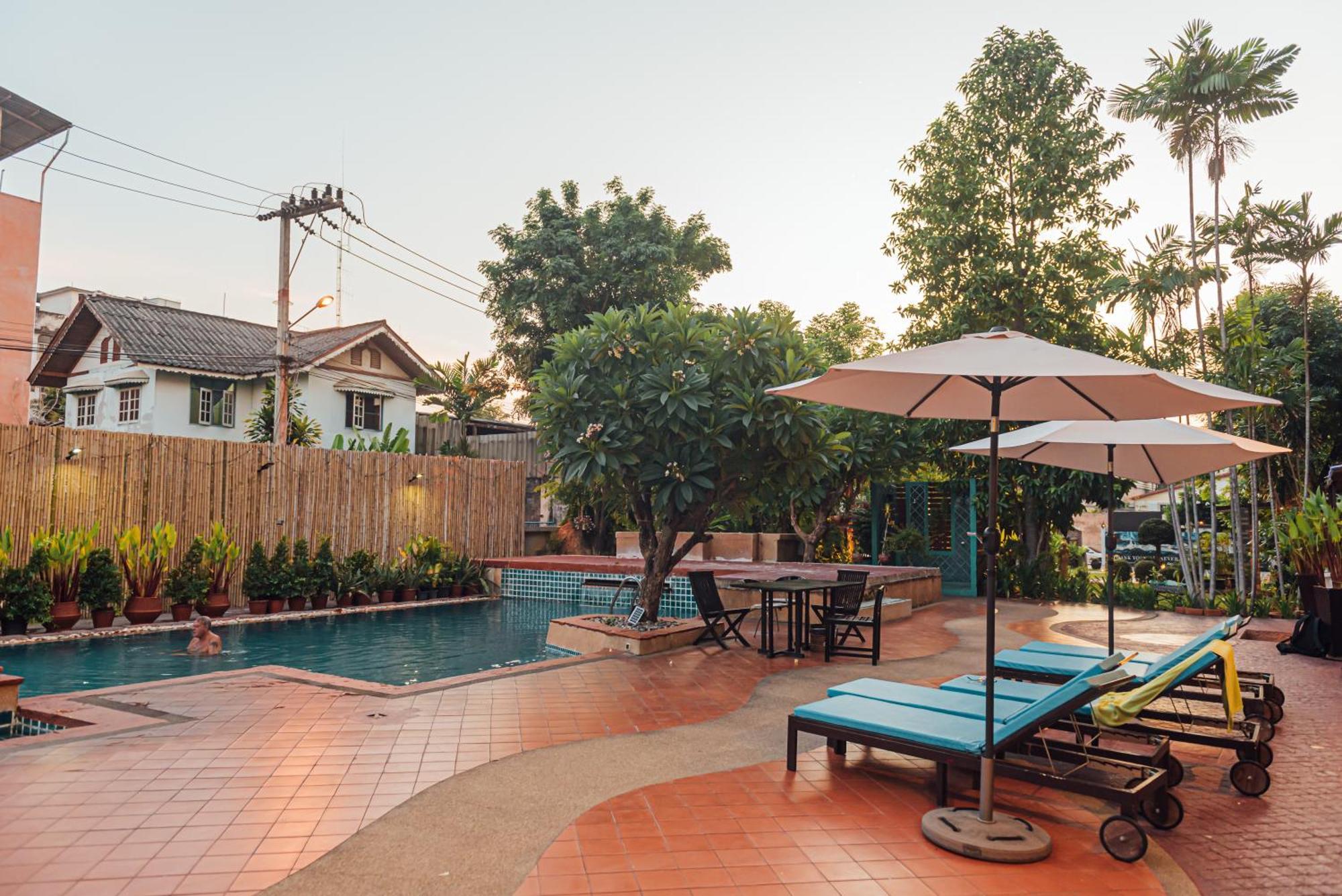 Gazebo Resort Pattaya Exterior photo